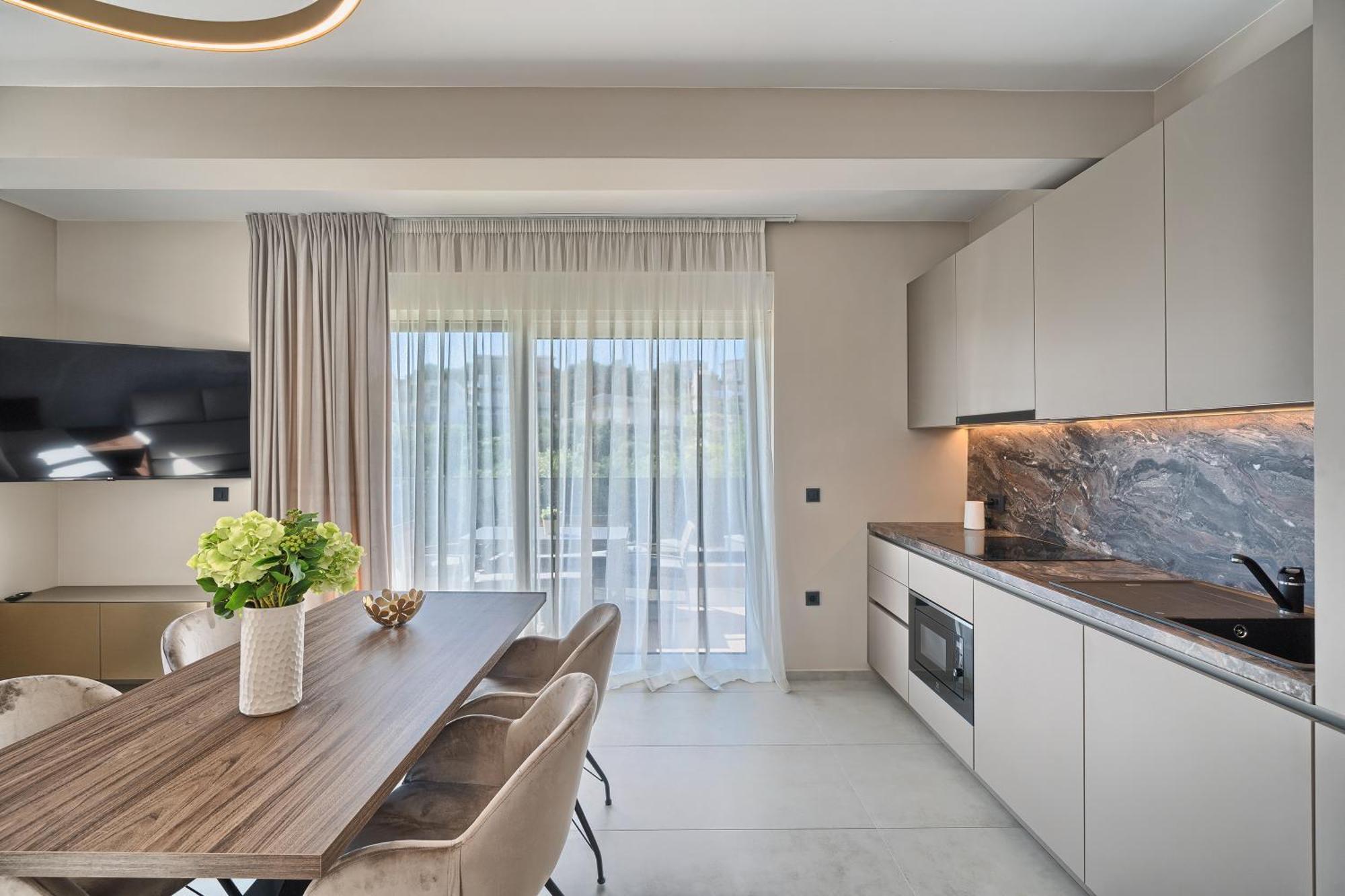 Franc 2 Apartment